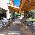 Villa Les Tarentes : Pool And Sea View Ollioules
