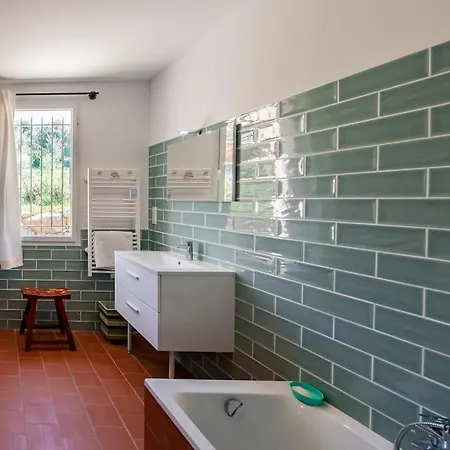 Les Tarentes : Pool&sea View Villa Ollioules